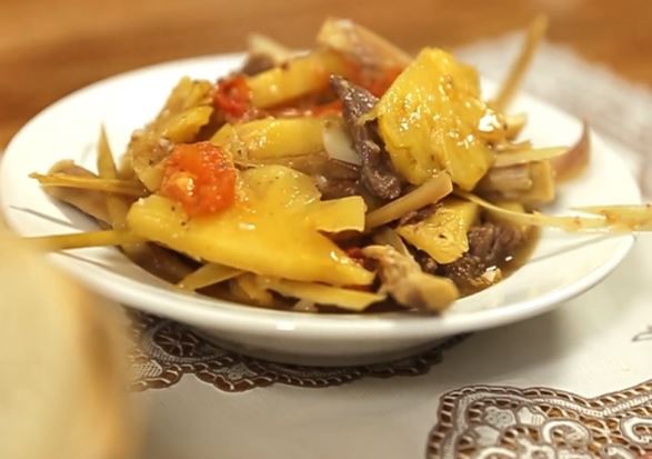 Loại quả được xem là ‘nữ hoàng vitamin’ đem kho với nạm bò có ngay món ngon bổ dưỡng