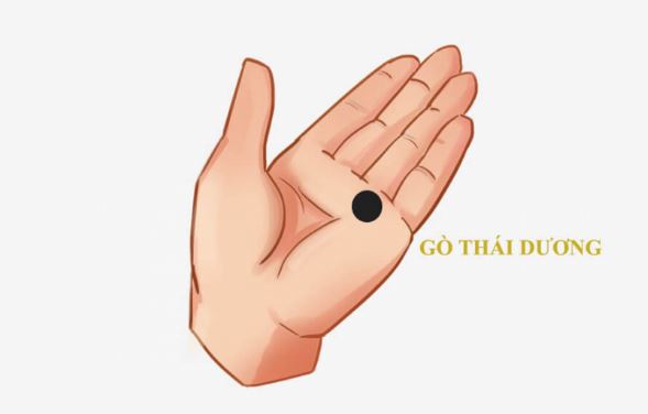 Bàn tay phụ nữ có ẩn tướng phú quý, dễ làm nên nghiệp lớn