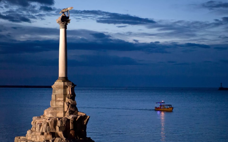 Crimea đẩy lùi cuộc tấn công của 28 máy bay không người lái