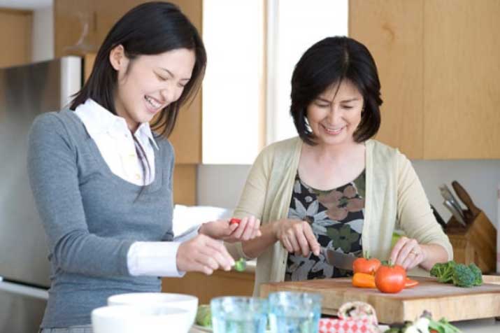 Bí quyết xây dựng mối quan hệ hòa hợp giữa nàng dâu với mẹ chồng