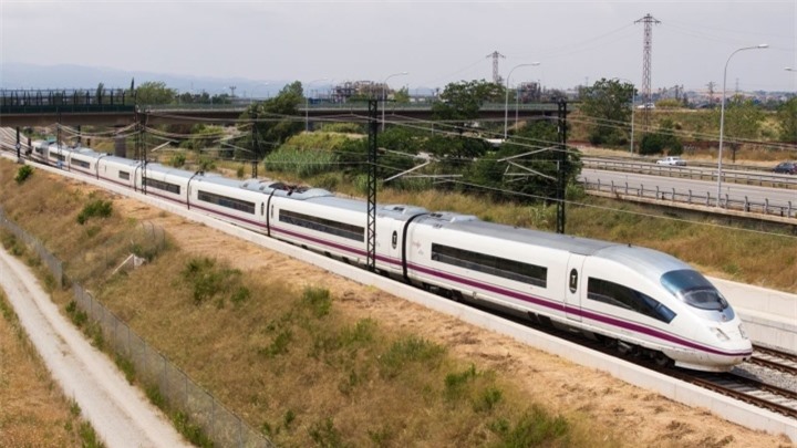 Tàu S-103. (Ảnh:CNN)