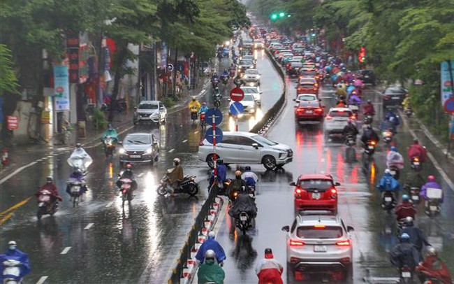 Dự báo thời tiết ngày 19/7/2023: Hà Nội có mưa to và dông