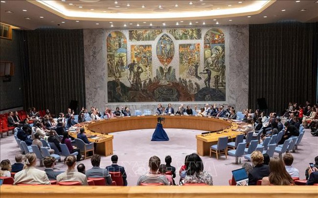 Hội đồng Bảo an Liên hợp quốc lần đầu tổ chức thảo luận về nguy cơ từ AI