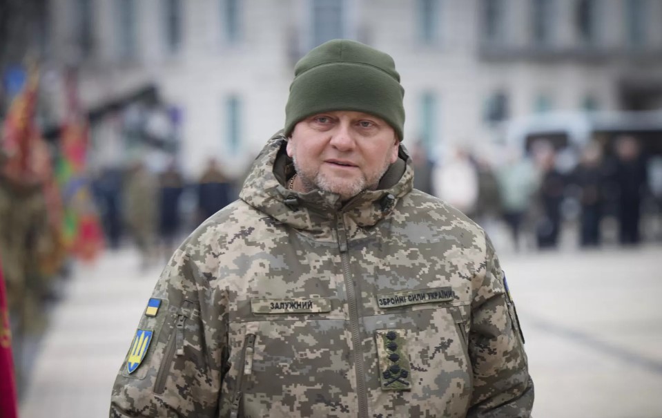 Chuyên gia Mỹ đáp trả gay gắt Tổng tư lệnh quân đội Ukraine