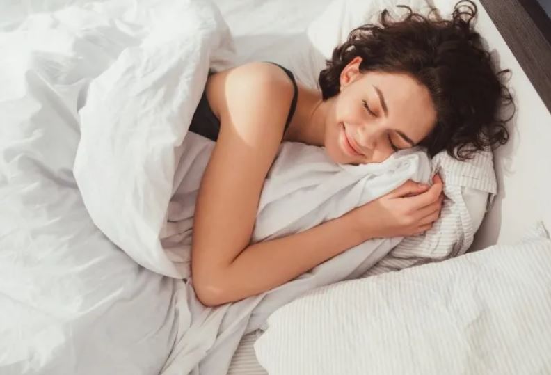 Ngủ đúng cách có tác dụng đốt mỡ ngang một tiếng chạy bộ