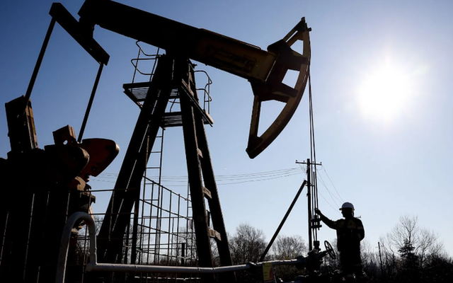 Xuất khẩu dầu của Nga qua đường biển giảm mạnh, chỉ còn 3,1 triệu thùng/ngày