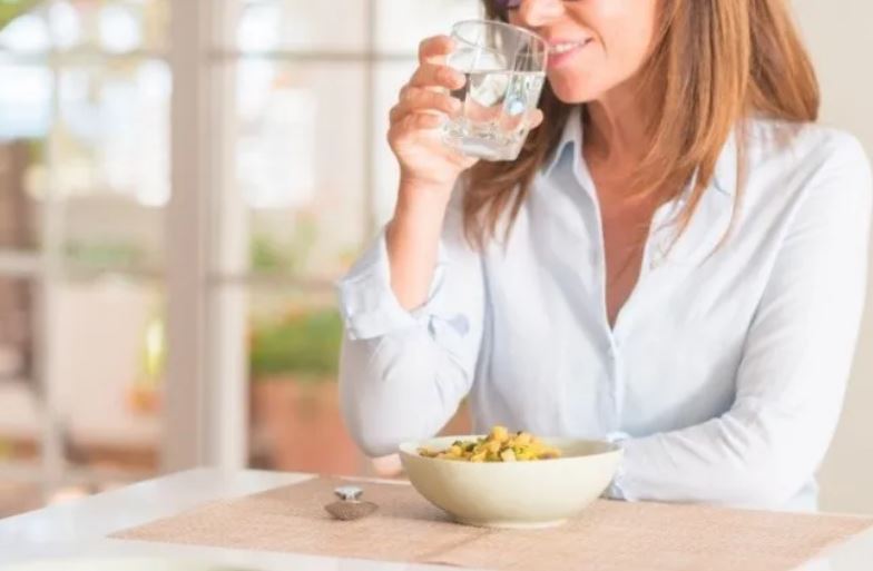 5 thói quen buổi tối giúp đốt mỡ tự nhiên