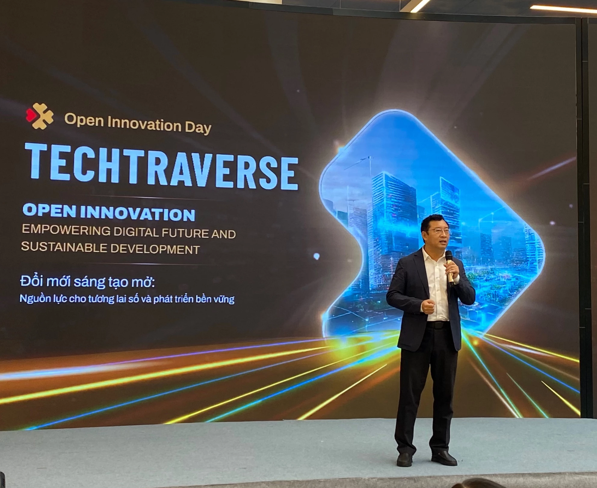 Ông Phạm Hồng Quất, Cục trưởng Cục Phát triển thị trường và doanh nghiệp khoa học và công nghệ phát biểu tại sự kiện Open Innovation Day-TechTraverse 2023.
