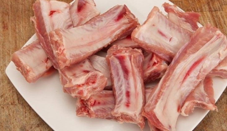 Muốn mua sườn, chỉ cần sờ vào và thấy điều này là sườn ngon không có chỗ chê