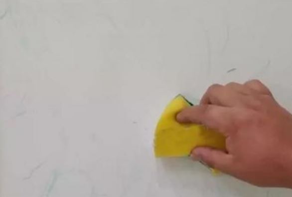 Cách làm sạch bức tường màu trắng nhanh chóng, hiệu quả