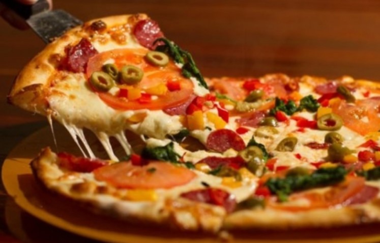 Câu chuyện thú vị về sự ra đời của món bánh pizza