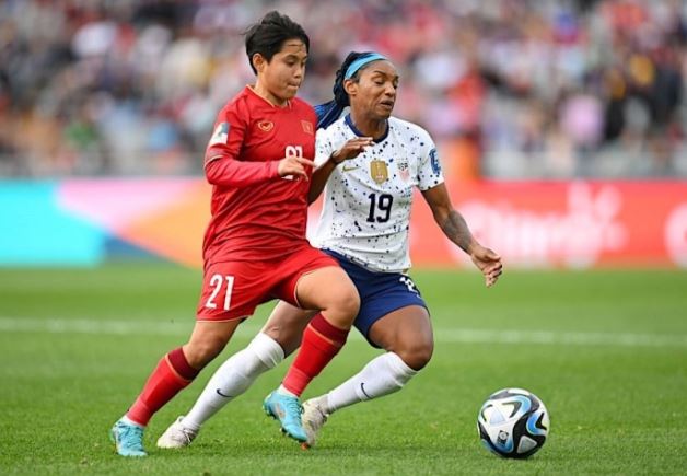 Lần đầu ra sân ở World Cup, đội tuyển nữ Việt Nam thua Mỹ 0-3