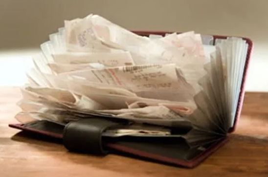 4 sai lầm cần tránh khi dùng ví tiền để tiền bạc không bao giờ cạn