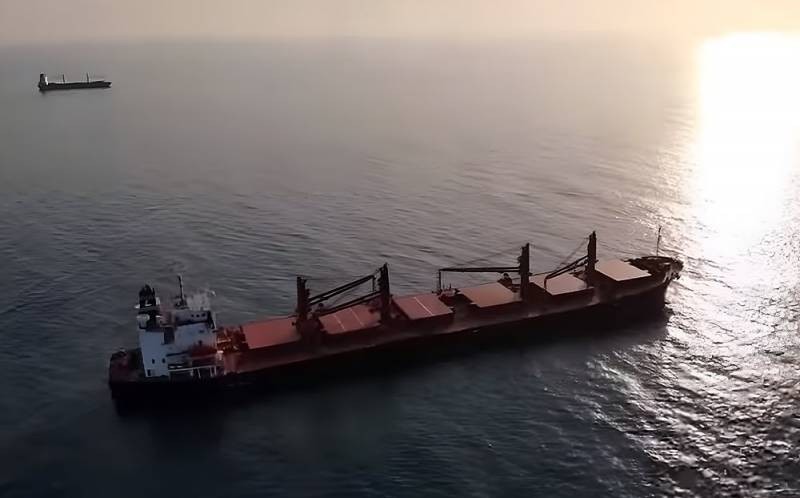 Hạm đội Biển Đen của Nga sẵn sàng bắt giữ các tàu có khả năng vi phạm