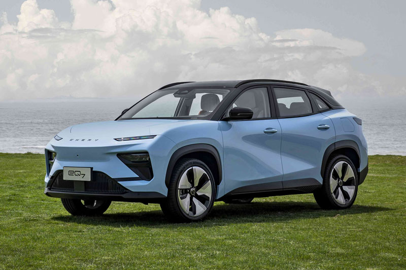 SUV đẹp long lanh, công suất 210 mã lực, giá gần 500 triệu đồng