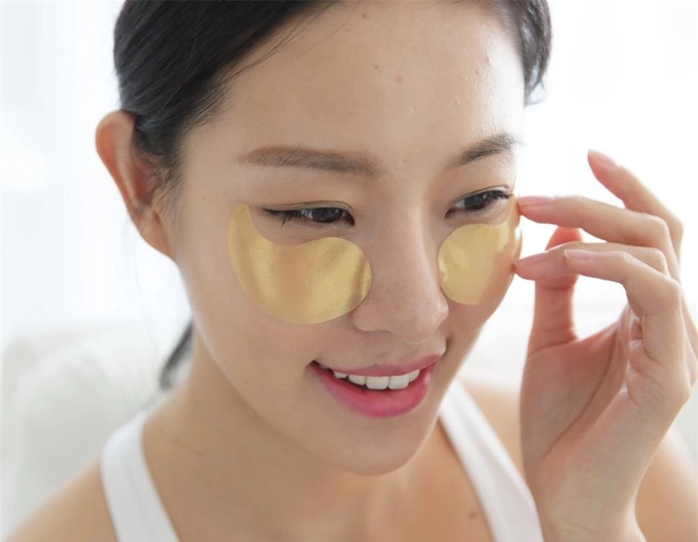 Cách làm mặt nạ giúp đánh tan quầng thâm mắt cho hội "cú đêm"