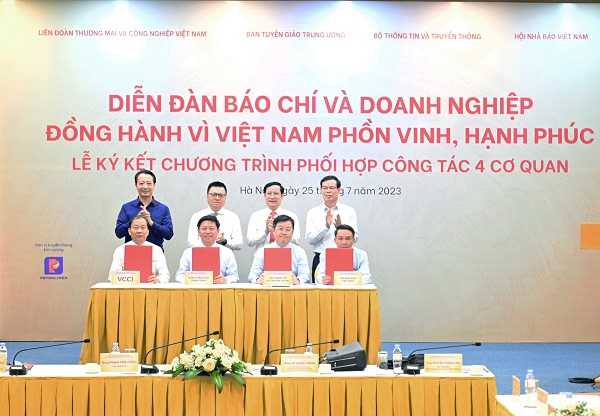 Xây dựng văn hóa hợp tác để báo chí và doanh nghiệp "cùng thắng" 
