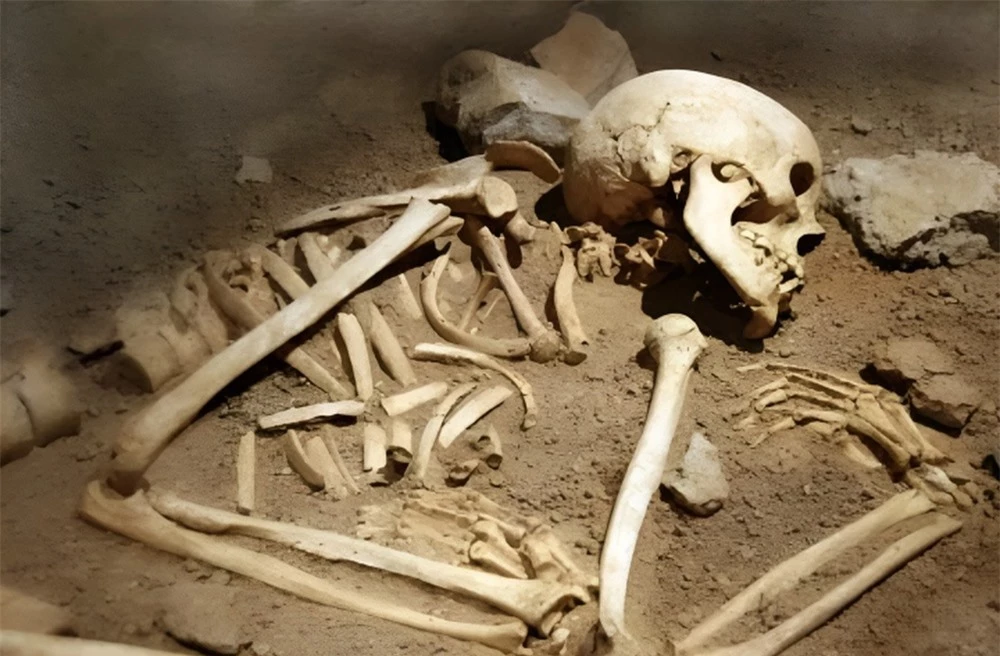 Nghĩa địa chứa nhiều bộ xương 1.300 năm tuổi, cùng chết trong nghi thức tôn giáo - Ảnh 1.