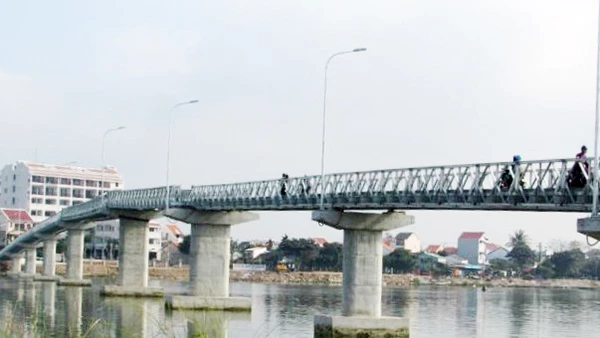Hội An thi tuyển phương án kiến trúc công trình cầu Kim Bồng trên cơ sở nâng cấp cải tạo từ cầu dân sinh Cẩm Kim bắc qua sông Thu Bồn.