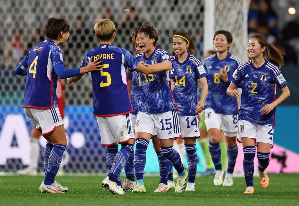ĐT nữ Nhật Bản sớm giành vé đi tiếp.