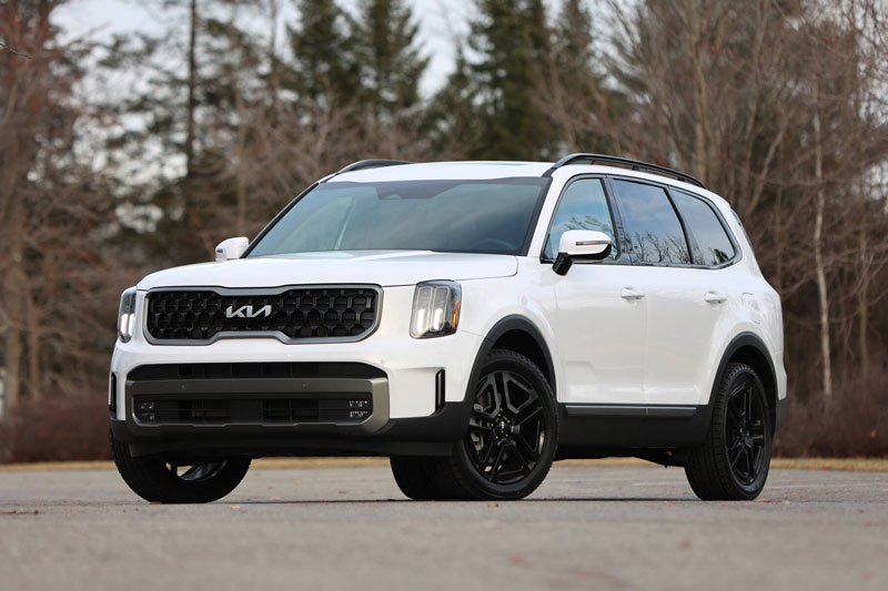 Top 10 xe SUV 3 hàng ghế rẻ nhất năm 2023