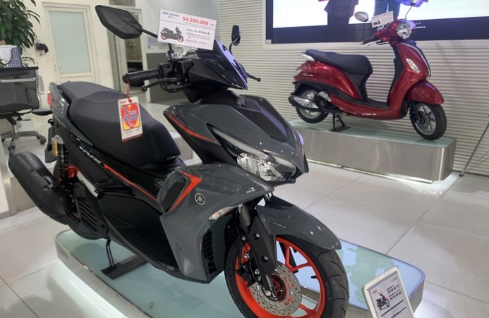 Tiêu thụ xe máy giảm mạnh, các hãng xe vẫn bán được hơn 1,2 triệu chiếc