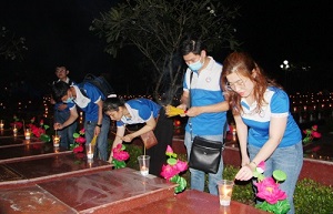  Tuổi trẻ Cần Thơ thắp nến tri ân các anh hùng liệt sĩ  
