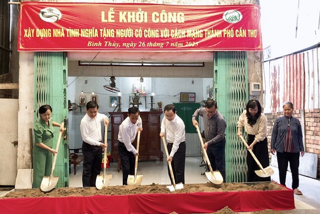 Cần Thơ khởi công xây dựng 70 căn nhà tình nghĩa cho người có công với cách mạng