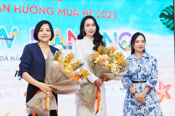 Miss Peace Việt Nam 2023 - Hoa hậu Trần Thị Ban Mai là Đại sứ du lịch lễ hội "Tận huwngr mùa hè Đà Nẵng 2023".