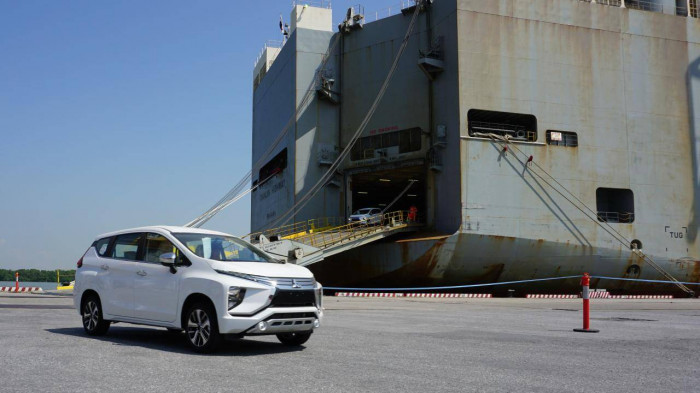 Vì sao ô tô nhập khẩu tăng dù thị trường ế ẩm?