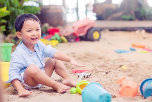 Chỉ với 3 câu nói này, cha mẹ giúp con tự tin, phát triển cả về IQ lẫn EQ