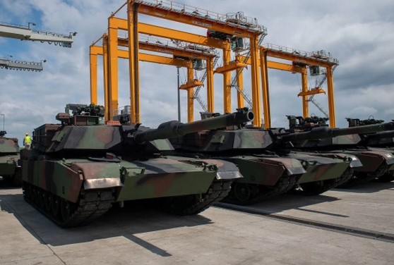 Mỹ sắp giao xe tăng M1 Abrams, tiếp thêm lực cho Ukraine phản công