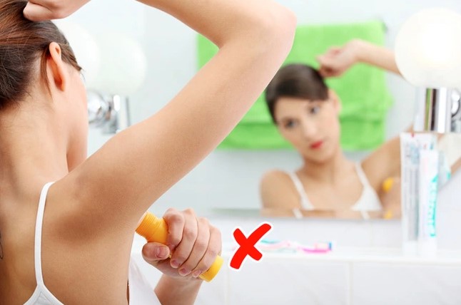 M&#xF3;n &#x111;&#x1ED3; quen thu&#x1ED9;c th&#x1B0;&#x1EDD;ng &#x111;&#x1B0;&#x1EE3;c m&#x1ECD;i ng&#x1B0;&#x1EDD;i d&#xF9;ng khi h&#xE8; t&#x1EDB;i, t&#x1B0;&#x1EDF;ng t&#x1ED1;t nh&#x1B0;ng mang l&#x1EA1;i 4 t&#xE1;c h&#x1EA1;i kh&#xF4;ng ng&#x1EDD;