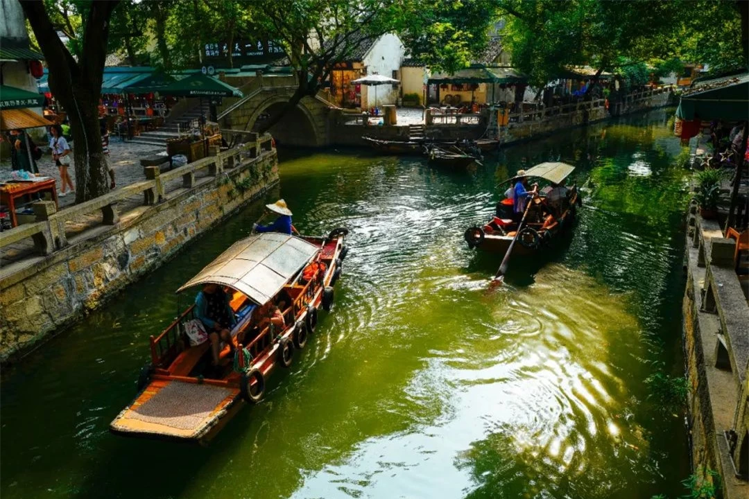 Tô Châu: Vẻ đẹp hoàn hảo của miền sông nước Giang Nam, nơi các dòng chảy êm đềm và cổ trấn hòa làm một - 7