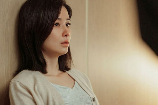 Mẹ chồng ăn dè hà tiện, xin tiền con trai để cho riêng con gái