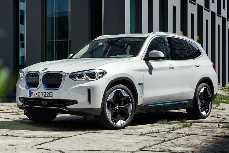 Bảng giá xe BMW tháng 8/2023: Thêm 2 sản phẩm mới, ưu đãi lớn