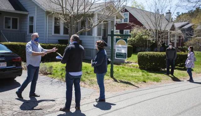 Nhà Trắng tăng cường nỗ lực hạ giá nhà ở và bảo vệ người thuê