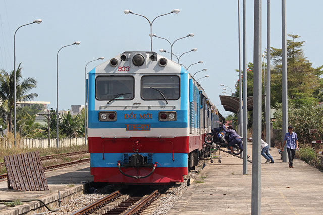 Lịch sử ra đời và phát triển của tàu hoả