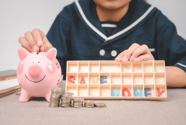 5 bí quyết giúp cha mẹ dạy con cách chi tiêu tiền bạc tiết kiệm