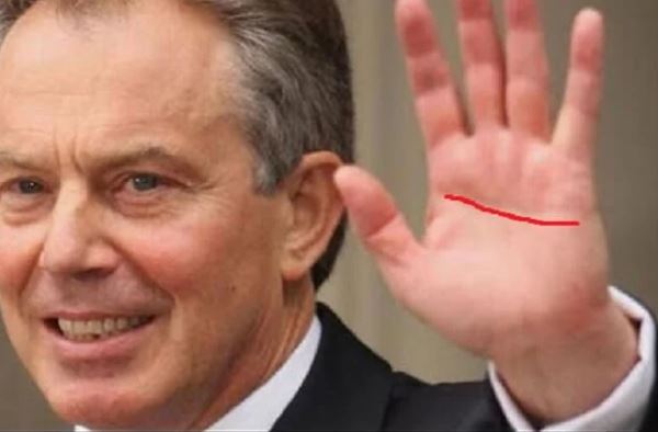 Lòng bàn tay có 4 dấu hiệu này báo hiệu vận mệnh phú quý, càng già càng phát tài