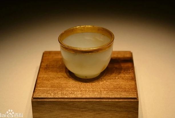 Tìm thấy cổ vật khảm vàng hơn 1.400 năm trong mộ cổ niêm phong 4 chữ khiến ai cũng rùng mình