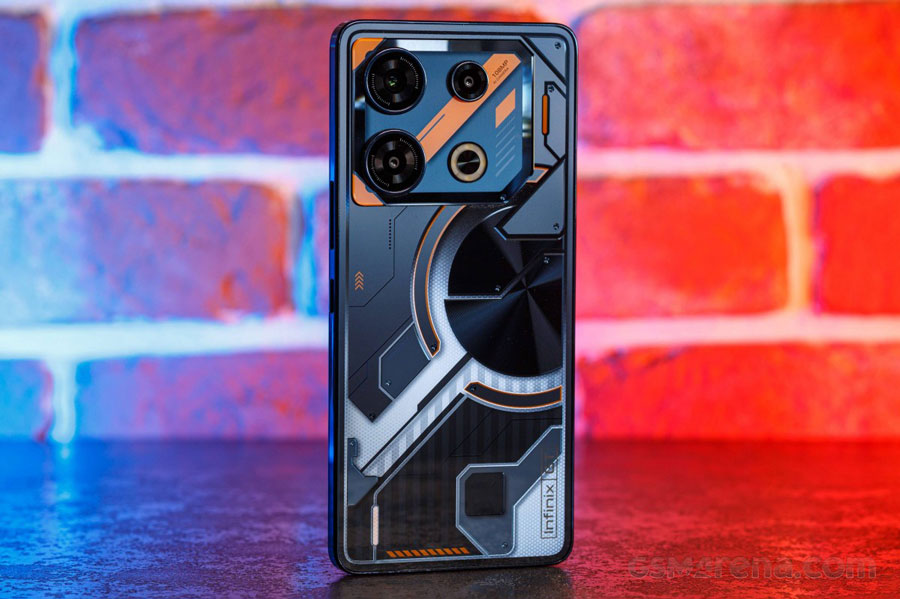 Smartphone cấu hình ‘khủng’, sạc 45W, giá 5,59 triệu đồng