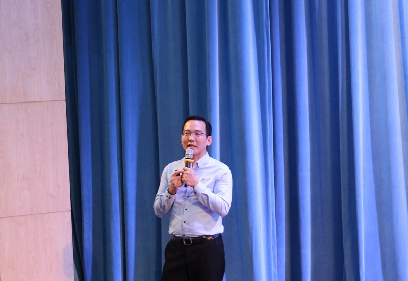 ông Võ Văn Khanh – Trưởng đại diện Hiệp hội Thương mại điện tử khu vực Miền Trung – Tây Nguyên