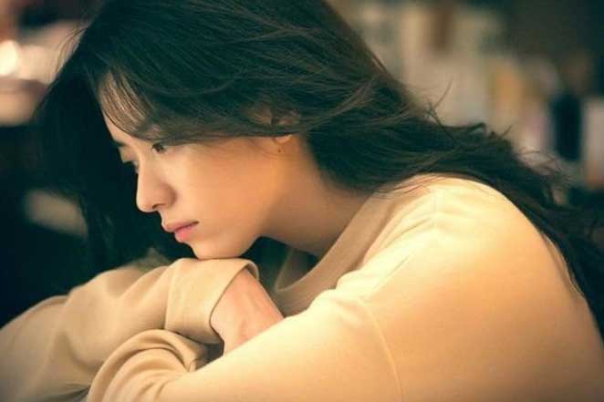 Lấy chồng giàu tưởng lo được cho bố mẹ đẻ, ai ngờ cô gái nhận ngay cái kết 'đắng' chỉ sau vài tháng kết hôn