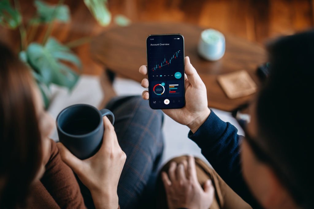 Chồng đòi ly hôn sau khi nhà có tang, anh nói một câu đắng chát khiến tôi cay đắng, bất lực đồng ý