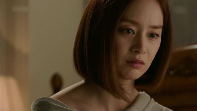 Không cho anh chồng vay 200 triệu trả nợ cờ bạc, vợ chồng tôi bị cả nhà ghẻ lạnh