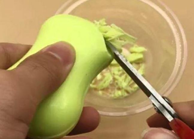 Cắt nhỏ cục xà bông rồi đặt vào góc nhà: Công dụng tuyệt vời nhà nào cũng cần nhưng ít người biết