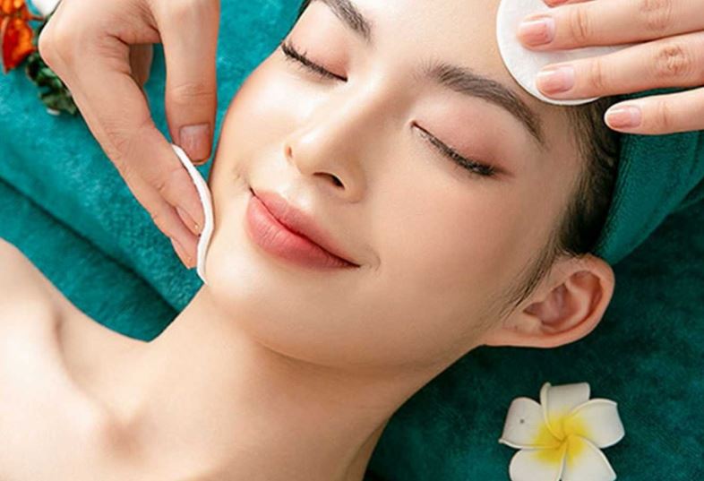 Bí quyết "đánh bay" mỡ thừa trên mặt