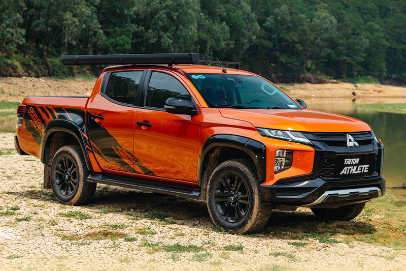 Loạt xe Mitsubishi giảm giá mạnh tại Việt Nam, cao nhất hơn 200 triệu đồng