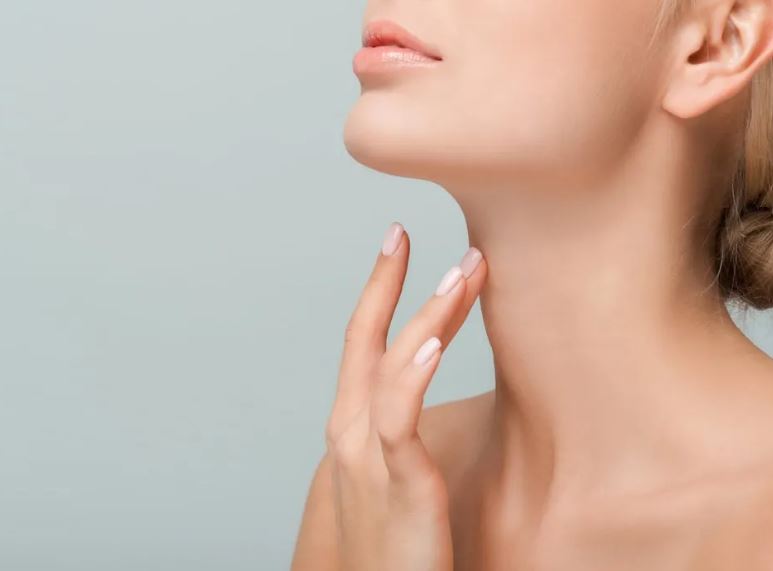 4 vùng da lộ rõ các dấu hiệu tuổi tác nhất trên gương mặt